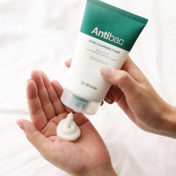 Dr. Oracle Антибактериальная пенка для умывания от акне Antibac Acne Cleansing Foam, 120 мл Dr. Oracle Антибактериальная пенка для умывания от акне Antibac Acne Cleansing Foam, 120 мл