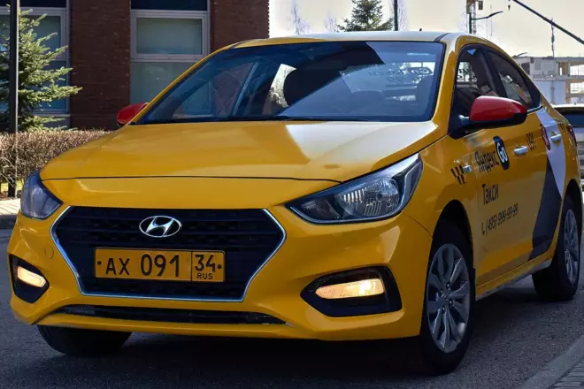 Аренда HYUNDAI SOLARIS (2020-2021) под такси