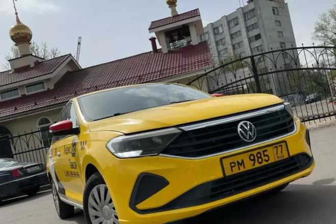 Аренда Volkswagen Polo (2021) под такси